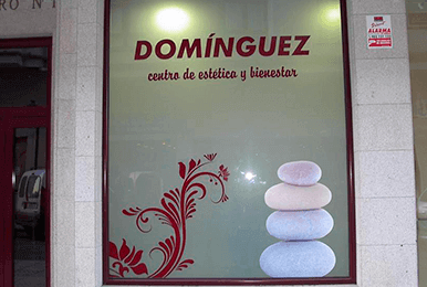 Domínguez, Centro de estética y bienestar